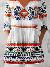 Load image into Gallery viewer, Women's Elegant Geometric Pattern Round Neck Cotton and Linen Top