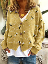 Load image into Gallery viewer, Flying Bees Embroidery Pattern Cozy Cardigan