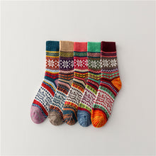Load image into Gallery viewer, Ethnic Knitted Thick Needle Retro Socks