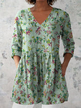Load image into Gallery viewer, Women's Retro Floral Art Print Casual Cotton And Linen V-neck Top