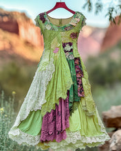Load image into Gallery viewer, Vintage Floral Embroidered Lace Patchwork Dress b034