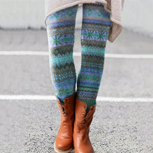 Load image into Gallery viewer, Retro Christmas Pattern Knitted Print Leggings