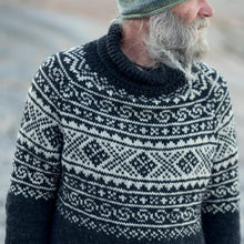 Load image into Gallery viewer, Vintage Beautiful Norwegian Setesdals Knit Jacquard Crew Neck Sweater（Unisex）