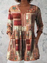 Load image into Gallery viewer, Women's Retro Floral Art Print Casual Cotton And Linen V-neck Top