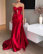 Load image into Gallery viewer, Elegant Strapless Party Dress