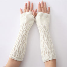 Load image into Gallery viewer, Fingerless Knitted Arm Gloves