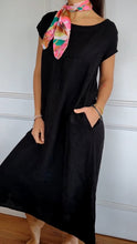 Load image into Gallery viewer, Round Neck Short Sleeve Pocket Dress