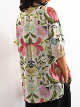 Load image into Gallery viewer, Women's Flowers and Flowers Print Casual Cotton And Linen Shirt