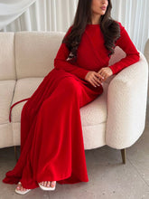 Load image into Gallery viewer, Elegant bright red pleated slim dress