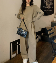 Load image into Gallery viewer, Chic Irregular Sweep With Wide Legs Two Pieces Set