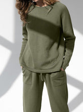 Load image into Gallery viewer, Women&#39;s 2 piece Knit loungewear set with joggers pants