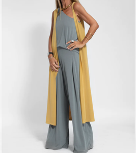 Elegant Solid Color Sleeveless Cardigan