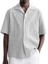 Load image into Gallery viewer, Men's Hawaiian Pleated Fabric Short Sleeve Shirt