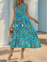 Load image into Gallery viewer, Tummy Flattering Floral Sleeveless Dress