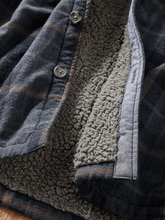 Load image into Gallery viewer, Men's Western Vintage Wool Long Sleeve Pocket Shirt