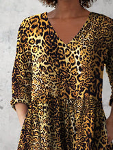 Load image into Gallery viewer, Women's Retro Leopard Print Casual Cotton And Linen V-neck Top