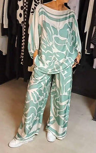 Women's Round Neck Printed Satin Suit