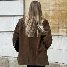 Load image into Gallery viewer, Vintage Brown Lapel Suede Coat