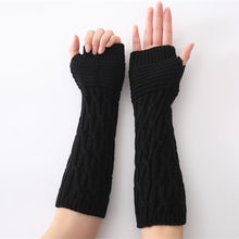 Load image into Gallery viewer, Fingerless Knitted Arm Gloves