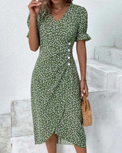Load image into Gallery viewer, Vacation Floral V Neck Dress