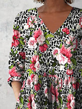Load image into Gallery viewer, Women's Retro Leopard Floral Art Print Casual Cotton And Linen V-neck Top