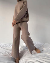 Load image into Gallery viewer, Knitted solid color loose casual suit
