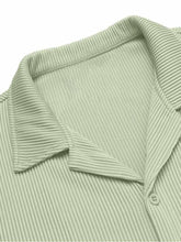 Load image into Gallery viewer, Men's Casual Solid Color Ribbed Cuban Collar Short-sleeved Shirt