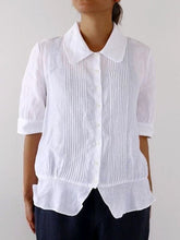 Load image into Gallery viewer, Women's Casual Pure Color Elegant Pleated Short-Sleeve Shirt