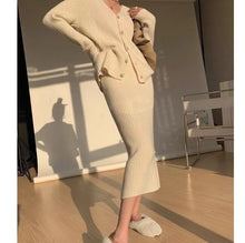 Load image into Gallery viewer, Retro Western Style Sweater And Skirt Two-Piece Set