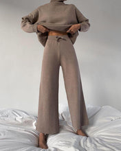 Load image into Gallery viewer, Knitted solid color loose casual suit