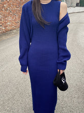 Load image into Gallery viewer, Temperament Round Neck Knitted Dress Two-Piece Set