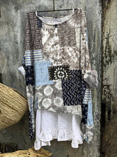 Load image into Gallery viewer, Vintage Embroidery Art Linen Blend Blouse