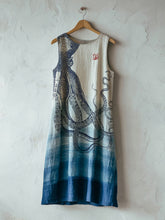 Load image into Gallery viewer, Japanese Octopus With Gradient Art Linen Tank Dress