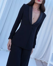 Load image into Gallery viewer, Fashion Classic Lassel Blazer &amp; Pants Two-piece Set