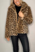 Load image into Gallery viewer, Women&#39;s Fashionable Leopard Lapel Faux Fur Winter Coat