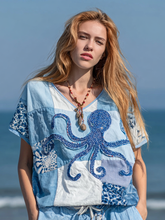 Load image into Gallery viewer, Women's Vintage Octopus Patch V-neck T-shirt