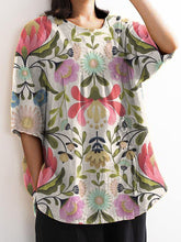 Load image into Gallery viewer, Women's Flowers and Flowers Print Casual Cotton And Linen Shirt