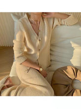 Load image into Gallery viewer, Retro Western Style Sweater And Skirt Two-Piece Set