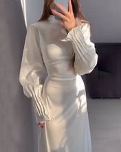 Load image into Gallery viewer, Elegant waisted pleated cuff dress