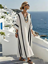 Load image into Gallery viewer, Women'S Contrast Striped Dress