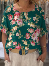 Load image into Gallery viewer, Women's Vintage Lovely Floral Art Print Front And Back Wear Short Sleeve Cotton Shirt