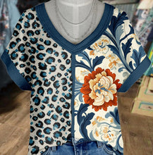 Load image into Gallery viewer, Retro Heart Graphic Casual Tee 3218