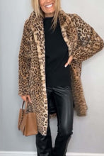 Load image into Gallery viewer, Women&#39;s Fashionable Leopard Lapel Faux Fur Winter Coat