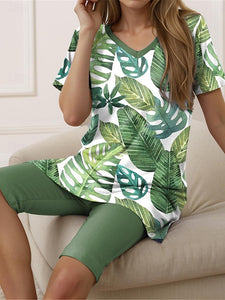 Women's Floral Casual Short Sleeve Fashion V Neck Green Two Piece Sets