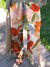 Load image into Gallery viewer, Women&#39;s Vintage Art Floral Printed Cotton And Linen Casual Pants