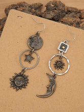 Load image into Gallery viewer, Women&#39;s Vintage Sun Moon Earrings