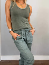 Load image into Gallery viewer, Women's Cotton and Linen Casual Two-piece Set
