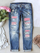 Load image into Gallery viewer, Vintage Valentine's Day Heart Printed Ripped Jeans