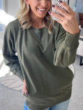 Load image into Gallery viewer, 2024 NEW Women's Ribbed Accent Pocketed Pullover (Buy 2 Free Shipping)