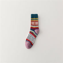 Load image into Gallery viewer, Ethnic Knitted Thick Needle Retro Socks